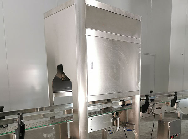 撥蓋機